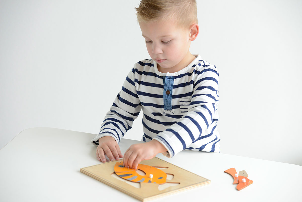 Nienhuis Montessori: Toddler SCISORS children's scissors